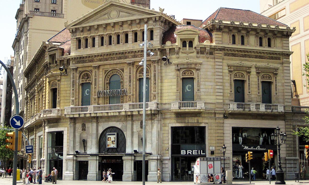 Здание кинотеатра «Комедия» в Барселоне. Фото: Wikimedia Commons