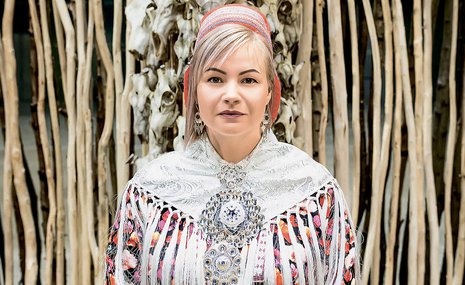 Марет Анне Сара: «Искусство стало необходимым, поскольку ничто другое не помогало»