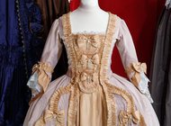 Гардероб Екатерины Великой показали в Белграде