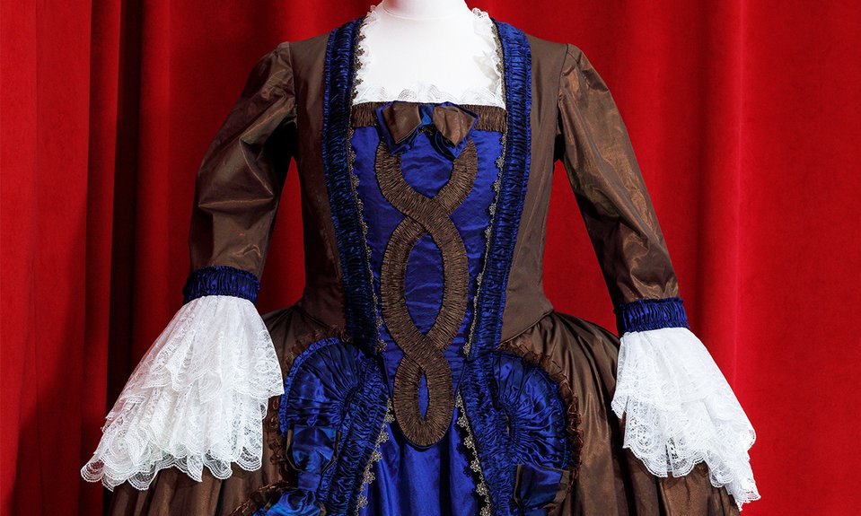 Выставка кинокостюмов, организованная проектом ПАО «Газпром» «Друзья Петербурга». Фото: пресс-служба Дней Эрмитажа