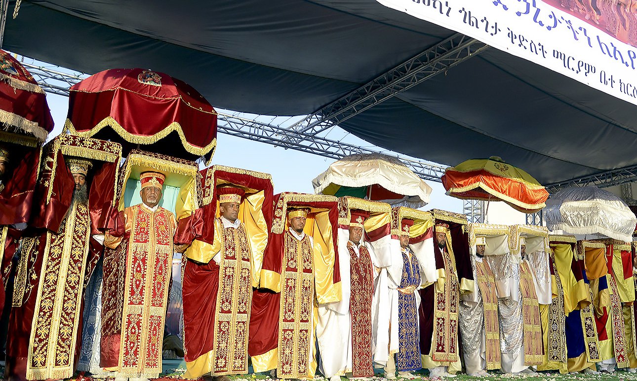 В Британском музее хранится 11 таботов — священных табличек, когда-то принадлежавших эфиопским христианским церквям. Фото: AP/TASS