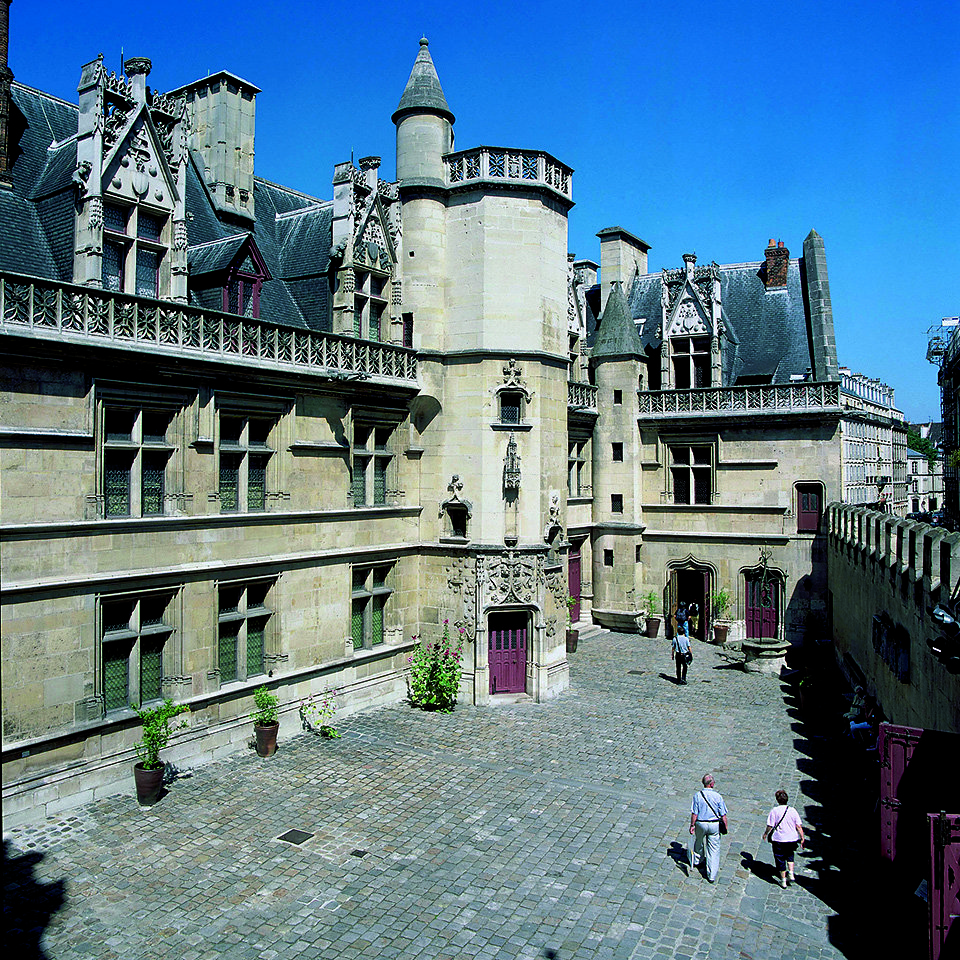 Музей расположен в средневековом здании монастыря XV века. Фото: RMN-Grand Palais / Thierry Ollivier