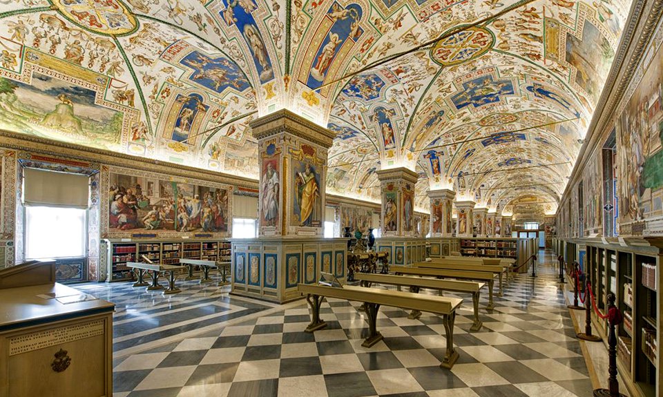 Интерьеры галереи. Фото: Vatican Museums