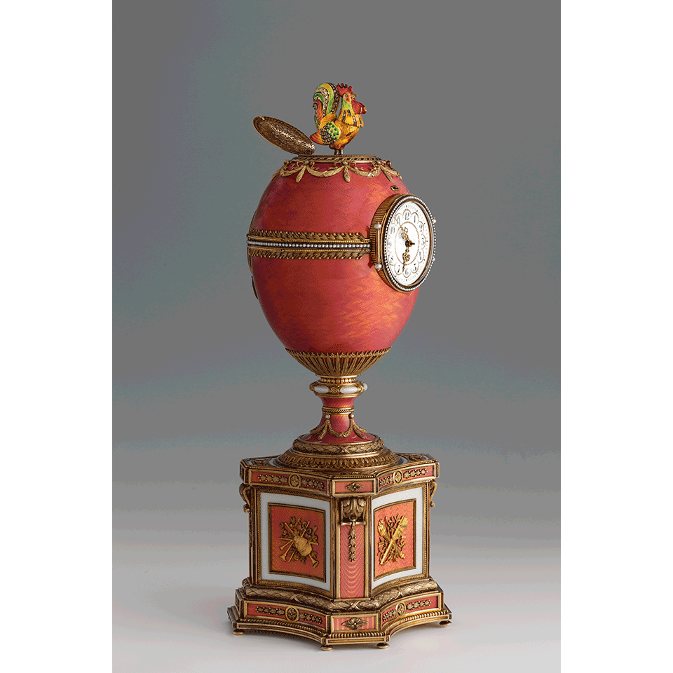 Яйцо-часы, изготовленное в 1902 году фирмой Карла Фаберже по заказу семьи Ротшильдов, не относится к числу пасхальных императорских. Фото: Государственный Эрмитаж