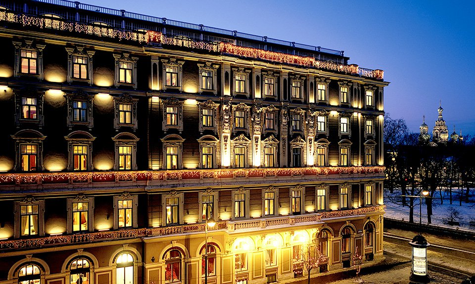 Вид на фасад отеля. Фото: «Гранд Отель Европа»