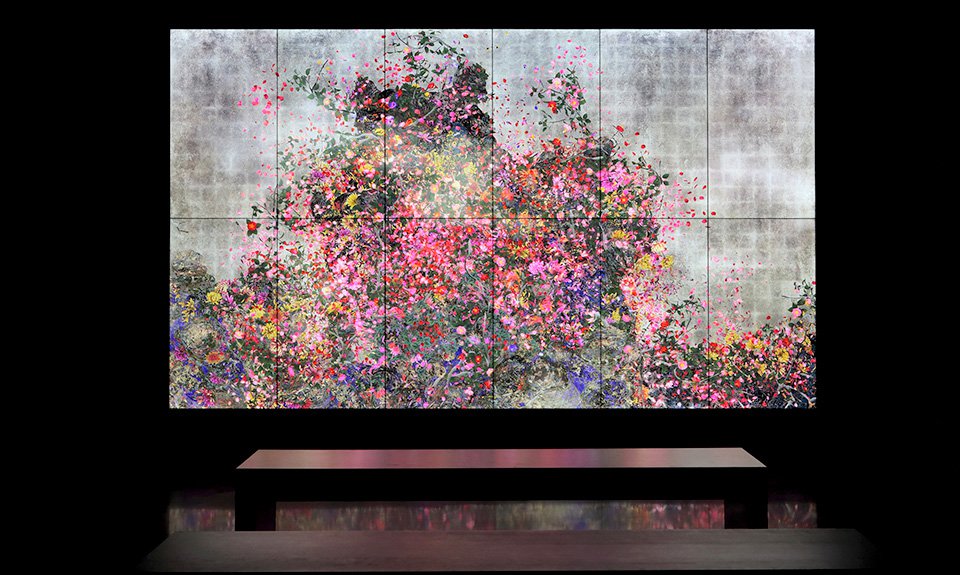 teamLab. «Жизнь и увядание в текущий момент вечности II». 2019. Фото: Мультимедиа Арт Музей, Москва