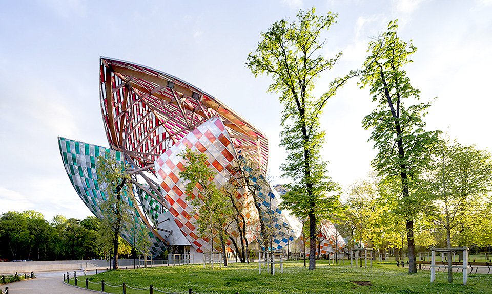 «Обсерватория света» Даниеля Бюрена. Фото: Gehry Partners, LLP and Frank O. Gehry, © DB-Adagp, Paris 2020 / © Iwan Baan 2016