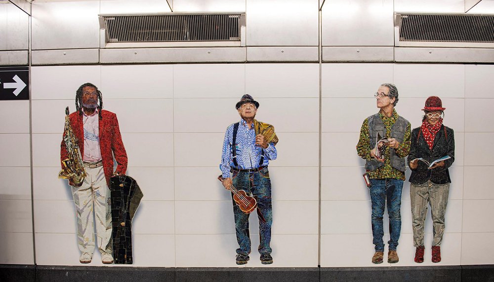 Вик Мунис. Панно на станции "72-я улица" в метро Нью-Йорка. Фото: Governor Andrew Cuomo flickr