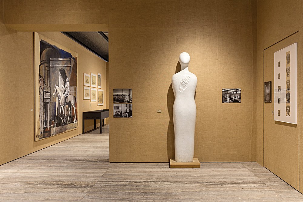 Выставка «Post Zang Tumb Tuuum: искусство — жизнь — политика. Италия 1918–1943» в Фонде Prada, Милан. Фото: Fondazione Prada