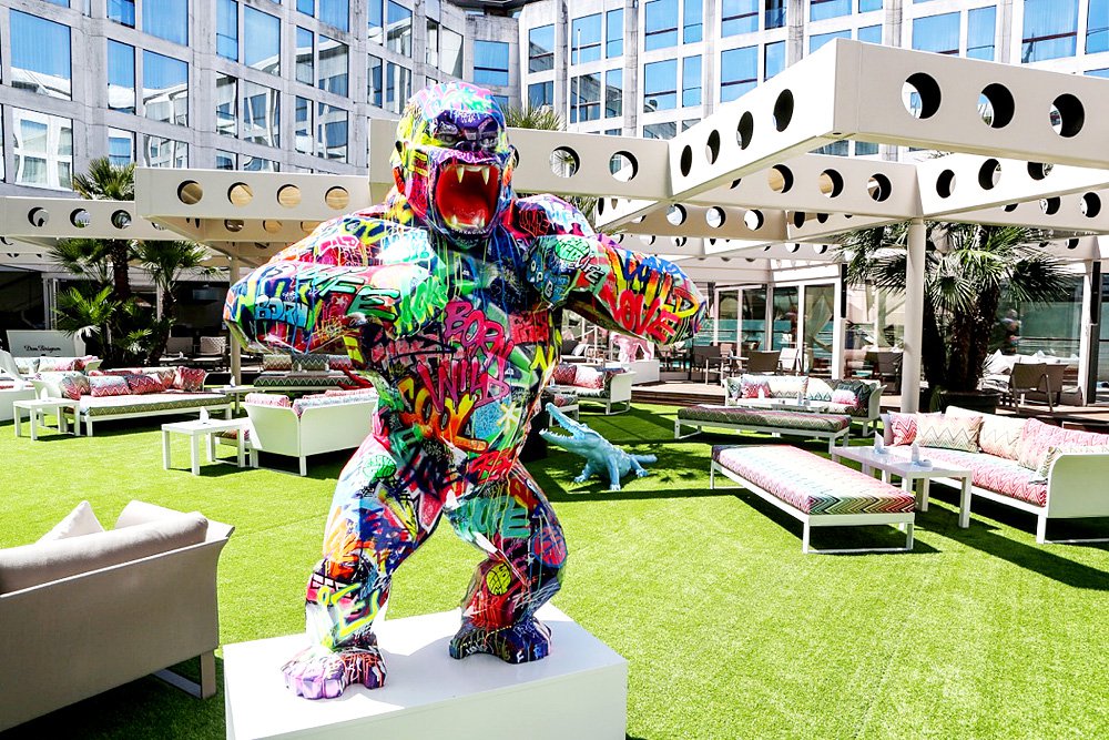 Лаундж Club Urban Beach в Grand Hotel Kempinski Geneva