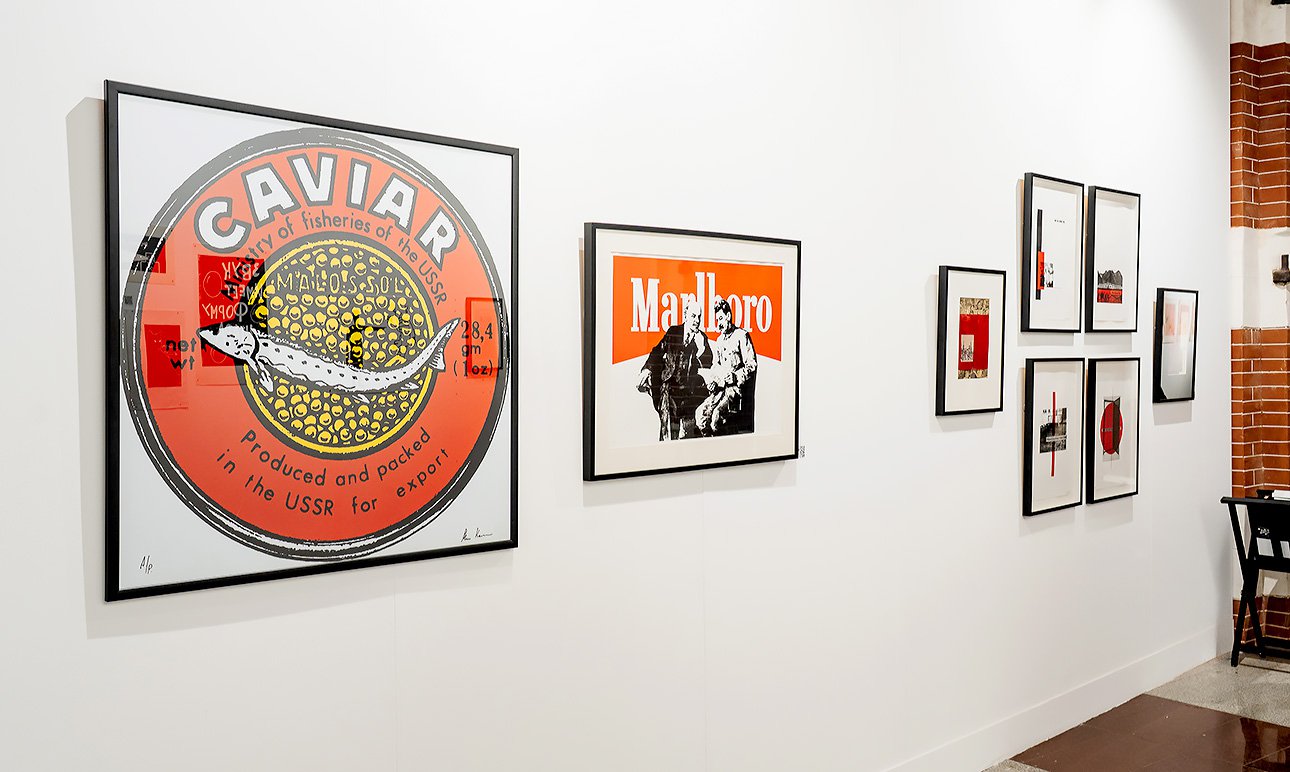 Стенд галереи Syntax.  Фото: Андрей Михайлов/Cosmoscow