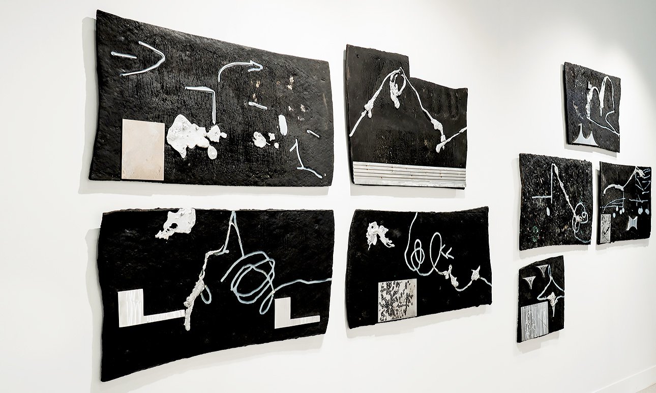 Работы Ивана Гошкова. Галерея «Х.Л.А.М.».  Фото: Андрей Михайлов/Cosmoscow