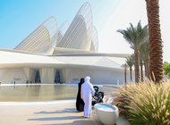 Динозавры и ловцы жемчуга: в Абу-Даби открыли два музея