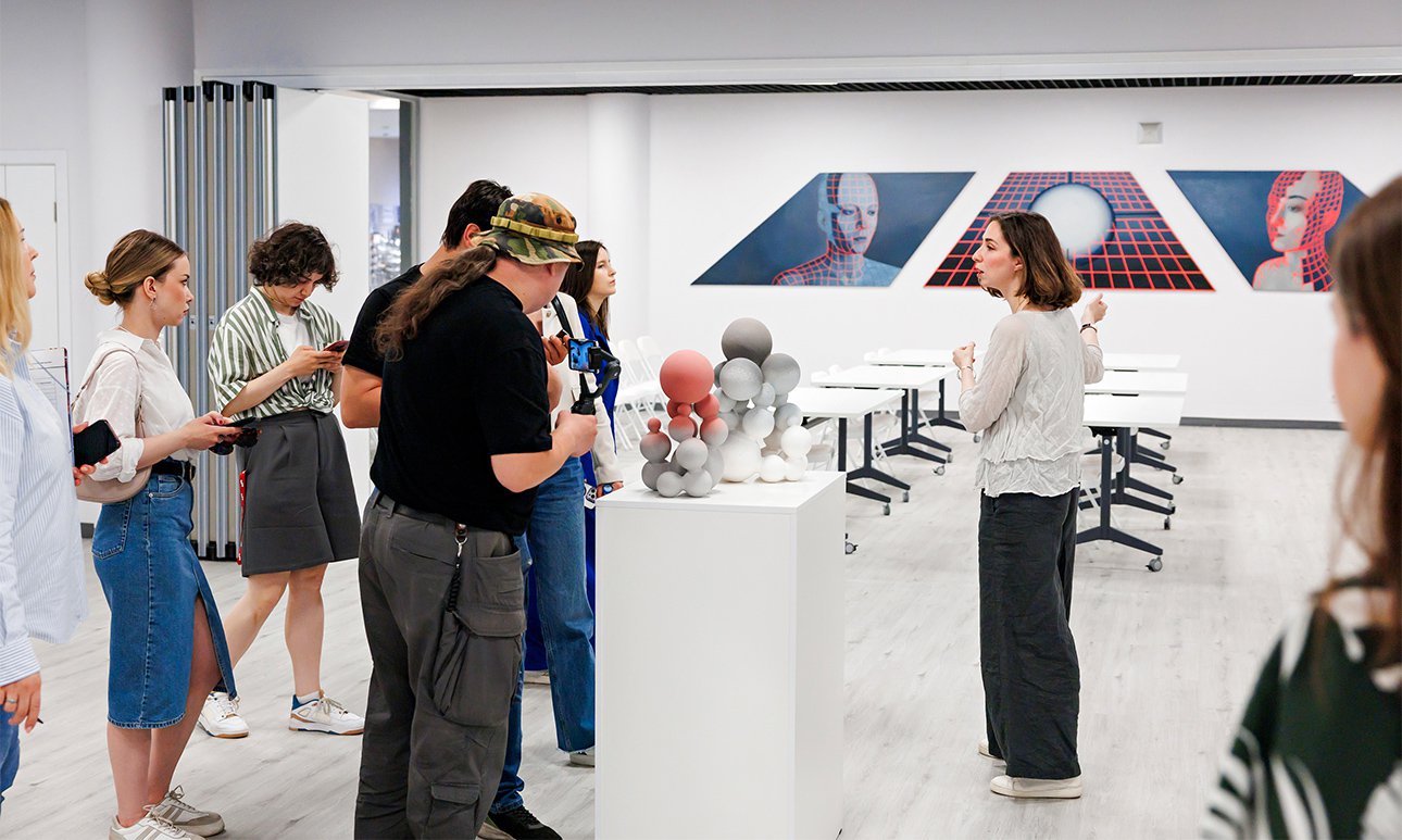 Экспозиция выставки «Предисловие» в «Московских мастерских».  Фото: Агентство креативных индустрий Москвы