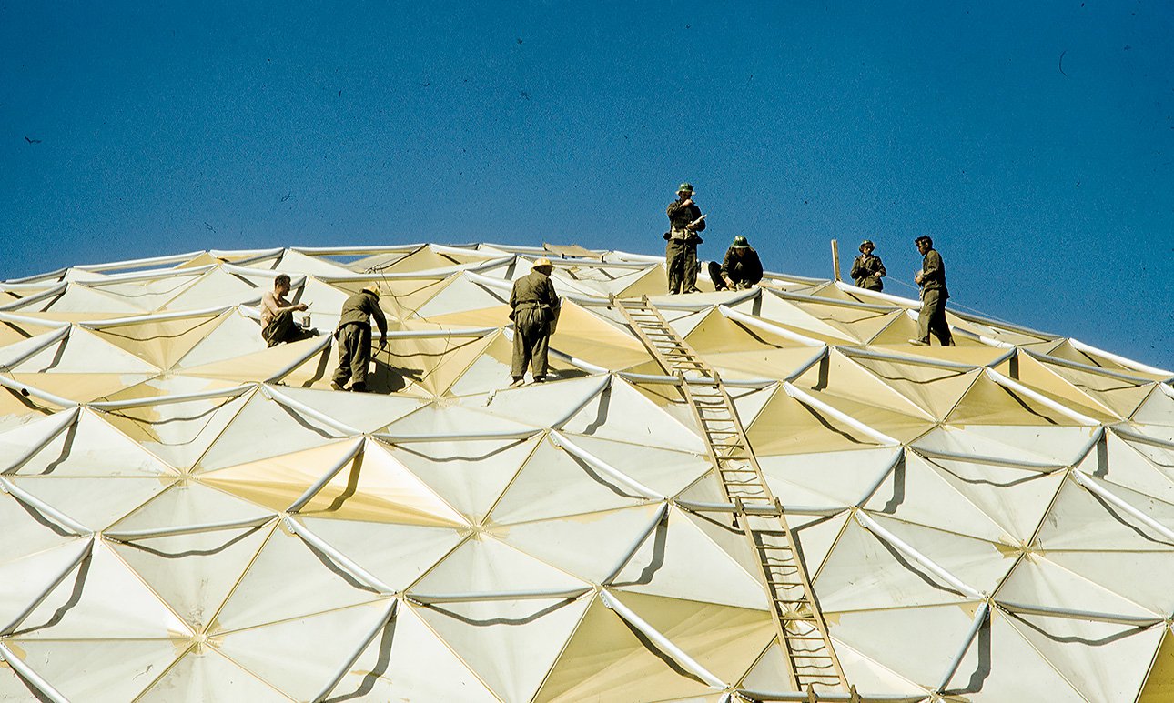 Купол павильона Американской национальной выставки в парке «Сокольники» в 1959 году.  Фото: Fortepan / UWM Libraries