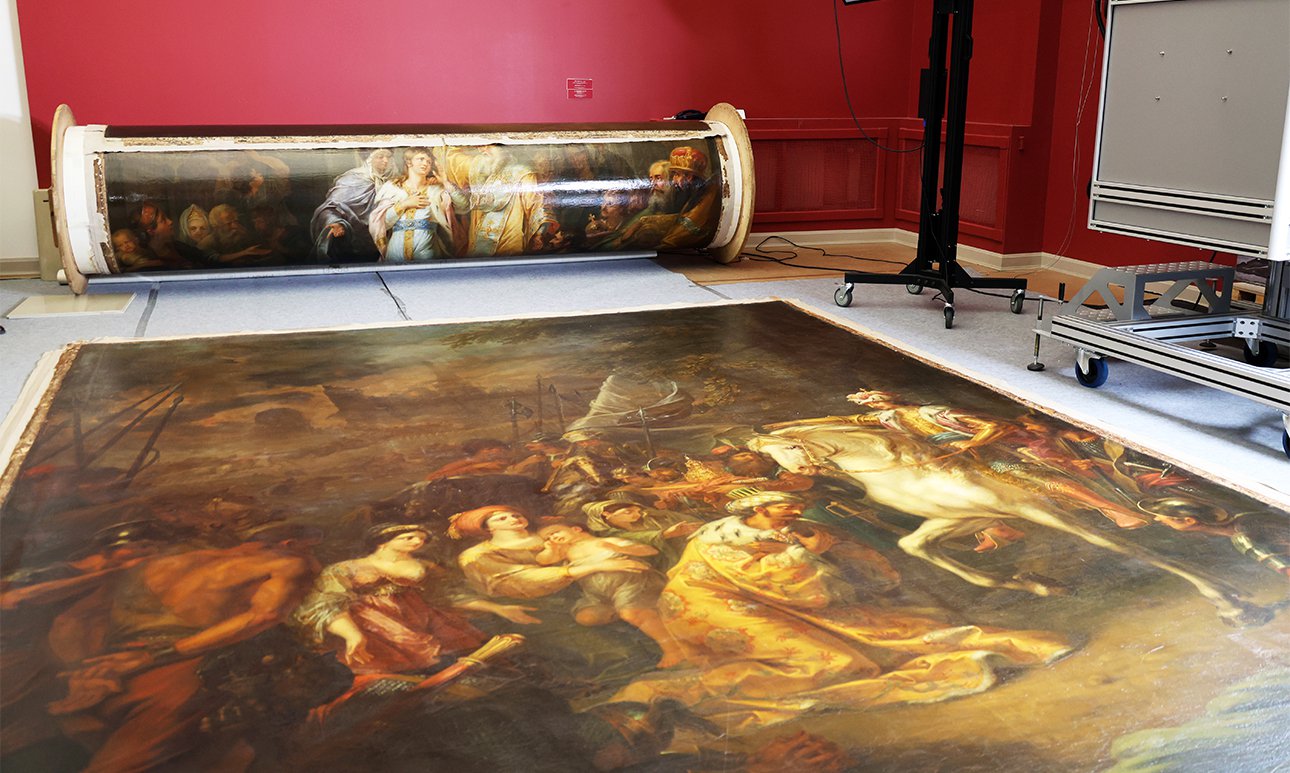 Перед началом реставрации специалисты ГРМ провели комплексное обследование картин. Фото: Анна Коротина/Государственный Русский музей