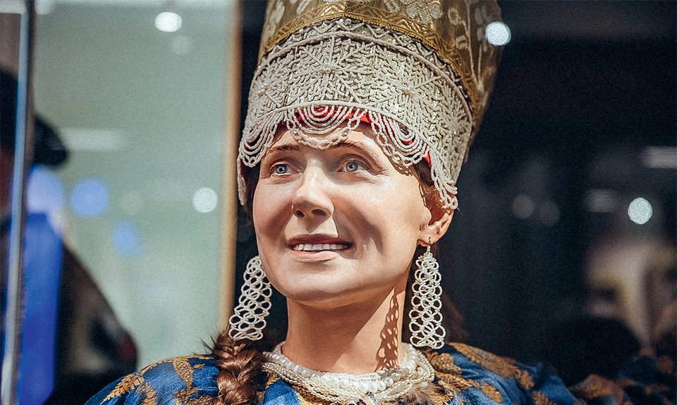 Экспозиция «Имперский зал: многонародная Россия» в Кунсткамере.  Фото: проект ПАО «Газпром» «Друзья Петербурга»