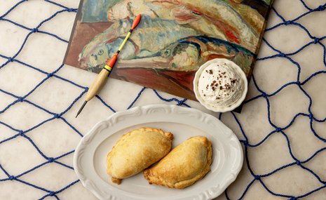 Пробуем выставку «Волга. Москва. Нева» на вкус в бистро «Цирк»