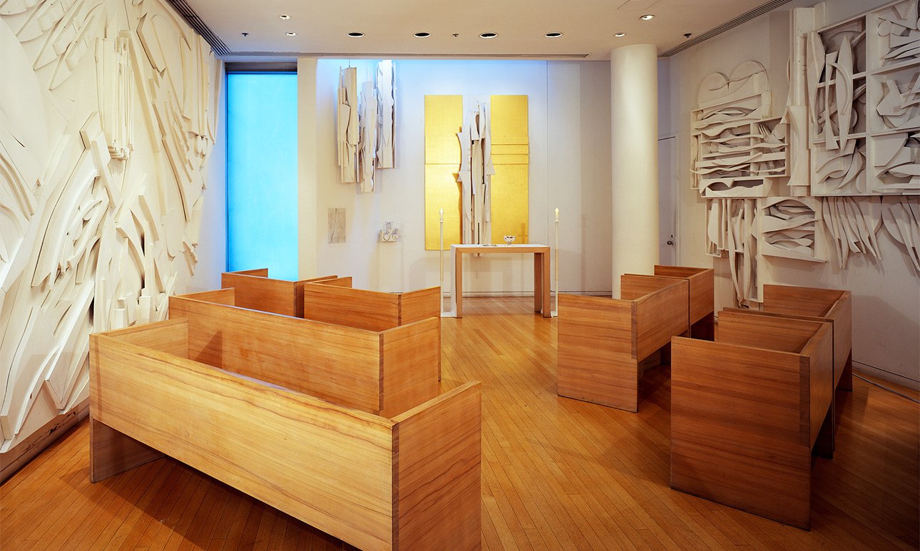 Скульптуры Луизы Невельсон в лютеранской часовне Доброго Пастыря наконец обрели первоначальный вид.  Фото: Thomas Magno/Nevelson Chapel