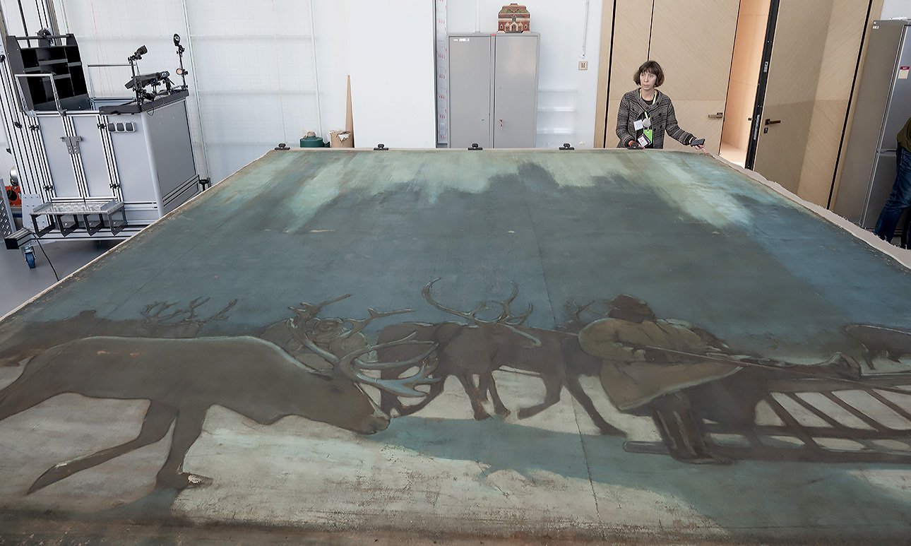 Размеры панно «Северное сияние» создавали при реставрации дополнительные трудности, но с ними в итоге удалось справиться.  Фото: Государтсвенная Третьяковская галерея