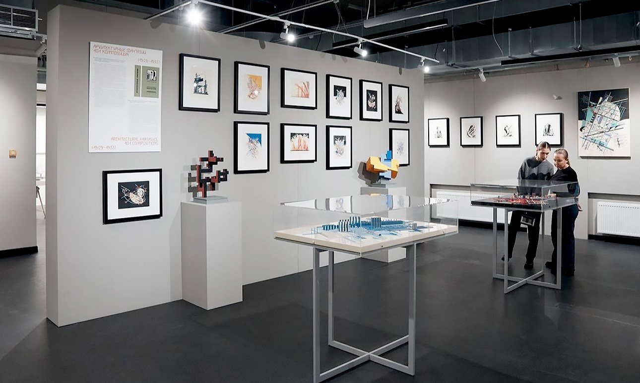 Галерея имени Якова Чернихова в НИУ ВШЭ — Санкт-Петербург.  Фото: НИУ ВШЭ, Санкт-Петербург