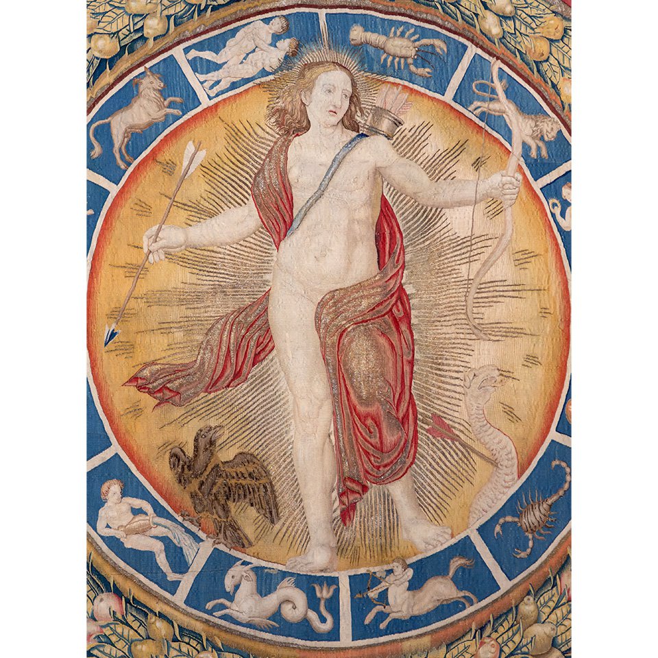 Фрагмент шпалеры «Аполлон и знаки зодиака».  Фото: Светлана Рагина/Государственный Эрмитаж