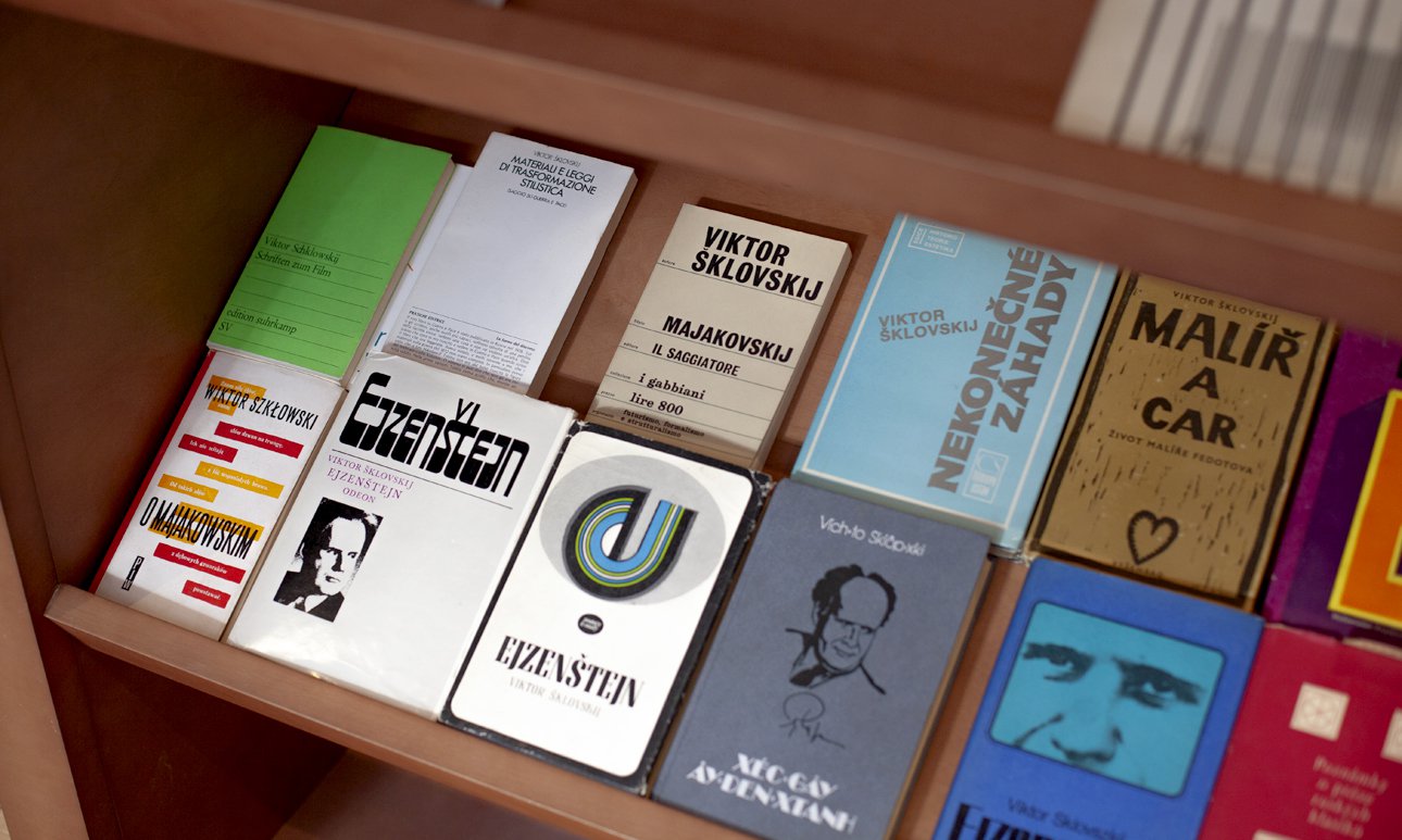 Экспозиция музейного дома «Первая дача» в Коттедже № 1 в Доме творчества «Переделкино».  Фото: Лена Авдеева