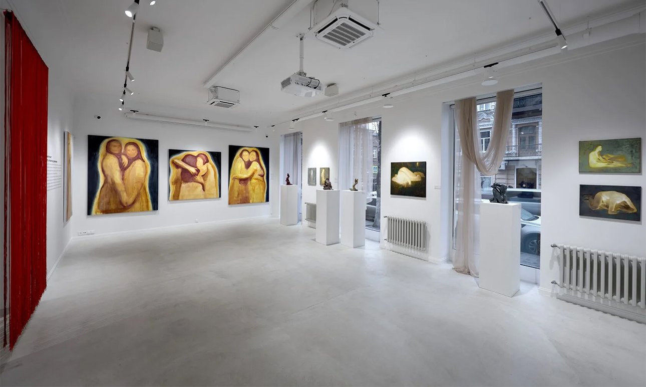 Выставка «Плоть и вихрь: тело как язык эмоций» в галерее современного искусства Culture.  Фото: галерея Culture