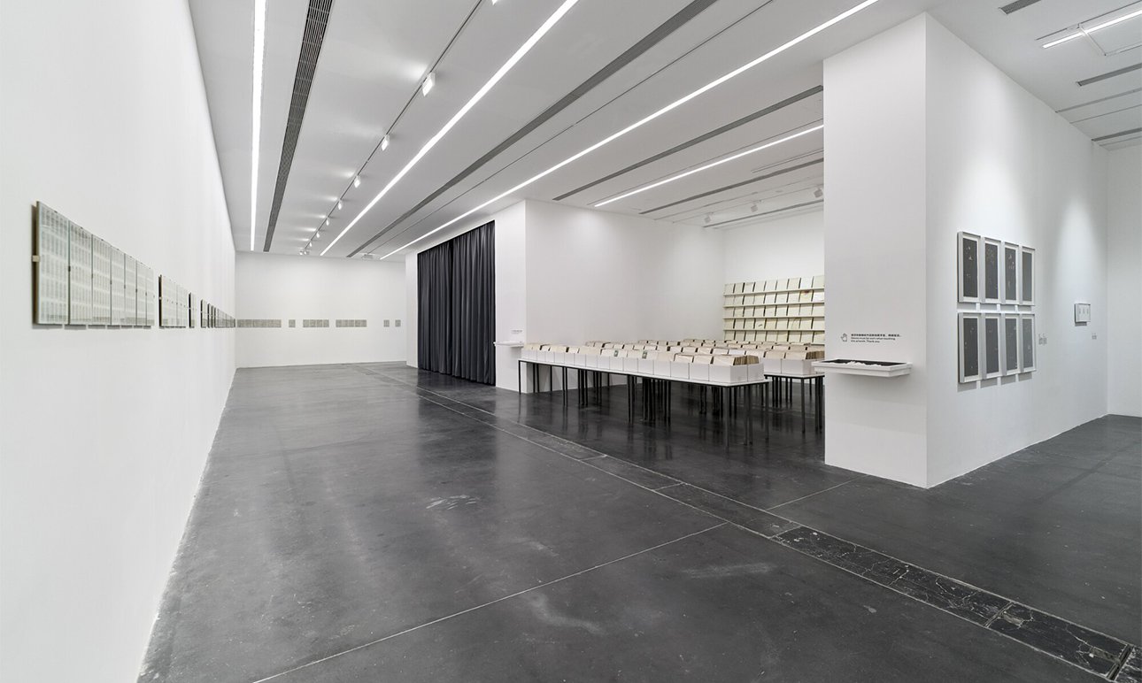 Выставка Резерфорда Чанга "Сотни и тысячи" в Центре современного искусства Улленсов.  Фото: UCCA Beijing