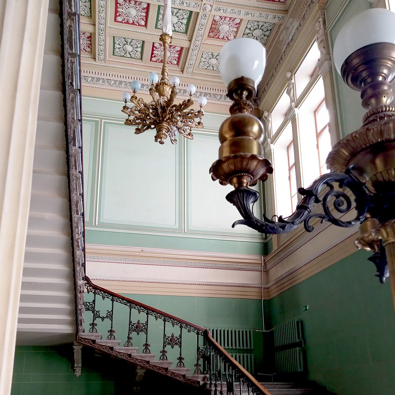 Интерьерам парадного вестибюля Дома Пашкова на Литейном проспекте возвращен их дореволюционный вид. Фото: Павел Каганер/Wikimedia