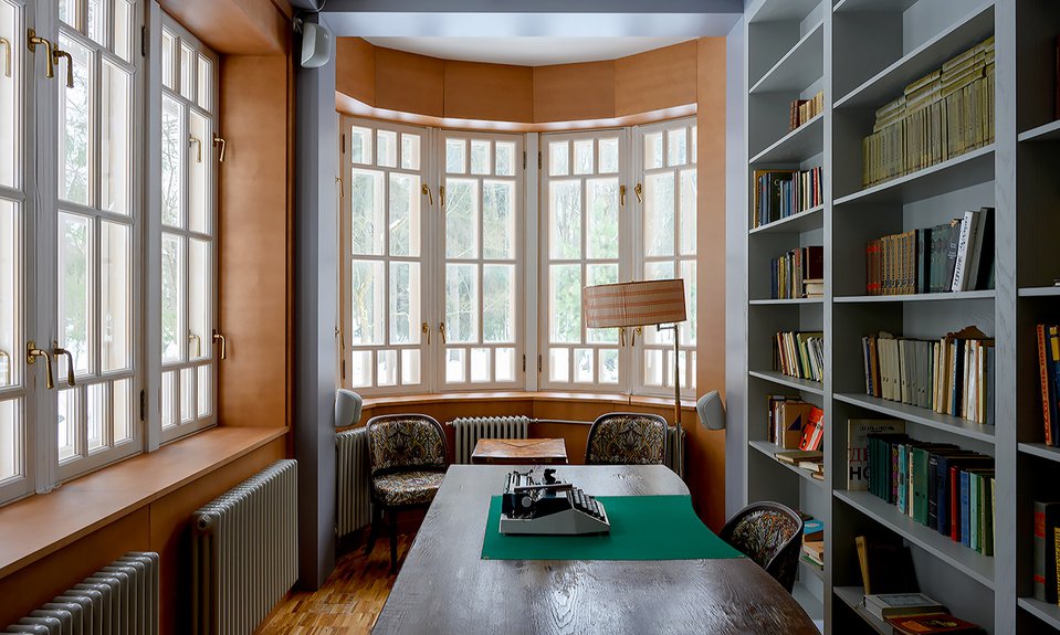 В музейном доме «Первая дача» в Коттедже № 1 в Доме творчества «Переделкино». Фото: Даниил Анненков