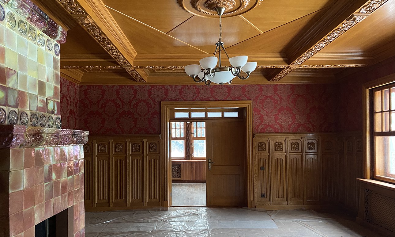 Интерьеры дачи книгоиздателя Александра Левенсона в Ново-Переделкине.  Фото: Мосгорнаследие