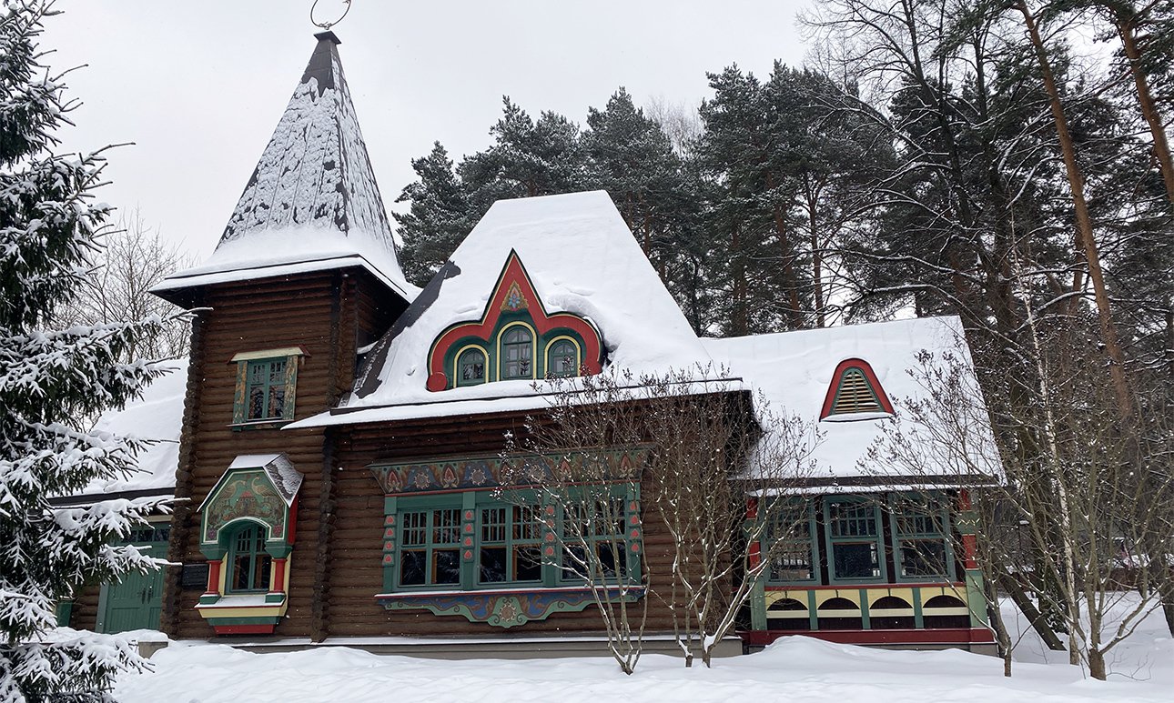 Дача книгоиздателя Александра Левенсона в Ново-Переделкине, построенная по проекту Федора Шехтеля в 1900-х годах.  Фото: Мосгорнаследие