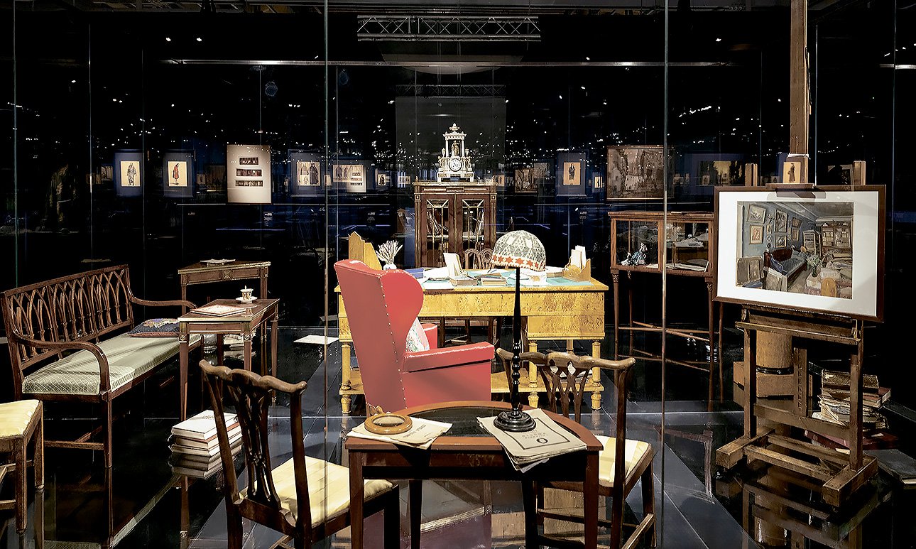 Рабочий кабинет. Инсталляция с выставки «Все Бенуа — всё Бенуа» в ЦВЗ «Манеж». Фото: Ирина Колпачникова