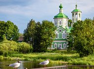Торопец: купеческий городок в озерном краю