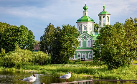 Торопец: купеческий городок в озерном краю