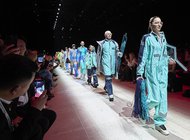 Работники заводов вышли на подиум