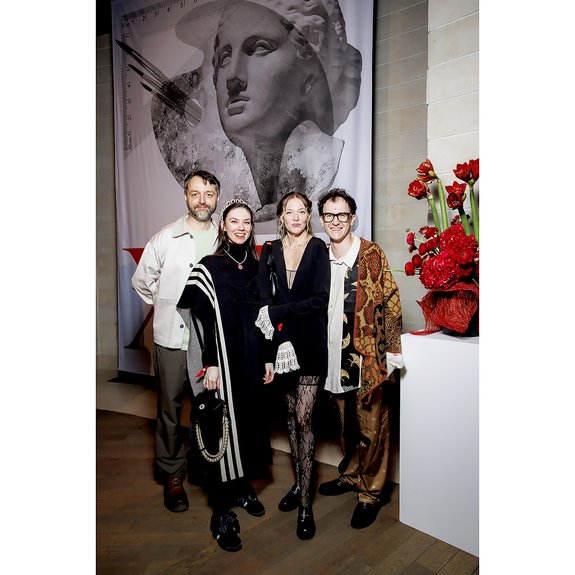 Александр Гронский, Алина Глазун, Юлия и Антон Козловы.  Фото: Ирина Полярная/Наталья Польская/Анна Макаревич/Анна Темерина