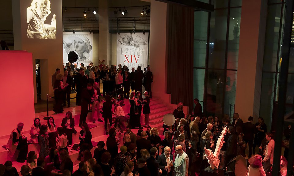 Вручение XIV Премии The Art Newspaper Russia прошло в театре «Мастерская Петра Фоменко». Фото: Ирина Полярная/Наталья Польская/Анна Макаревич/Анна Темерина