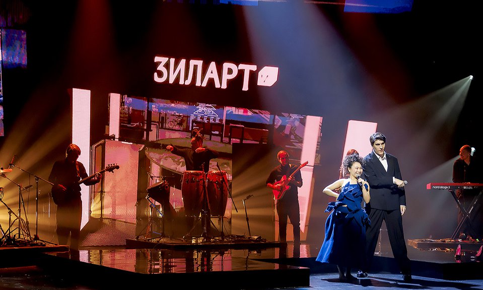 Номер, посвященный победителям в номинации «Личный вклад». Фото: Ирина Полярная/Наталья Польская/Анна Макаревич/Анна Темерина