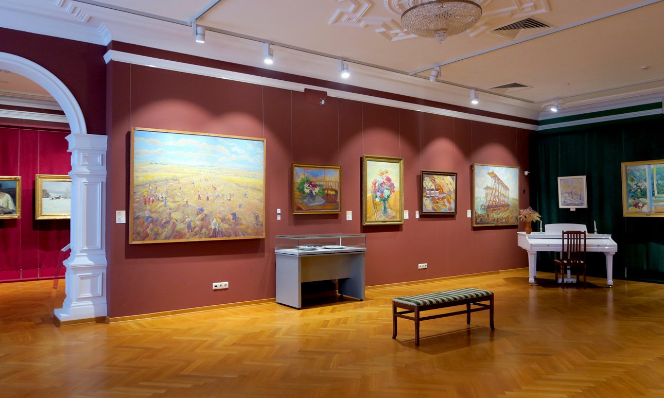 Энгельсская картинная галерея. Кузнецовский зал.   Фото: Саратовский государственный художественный музей им. А.Н.Радищева
