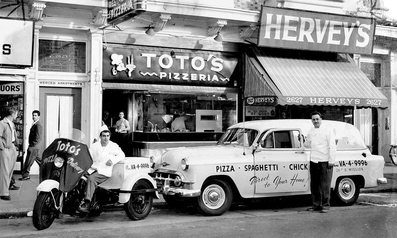 В пиццерии-ресторане Toto's, расположенном в районе залива Сан-Франциско, уже пять поколений семьи готовят настоящую пиццу в неаполитанском стиле. Фото: TOTOS