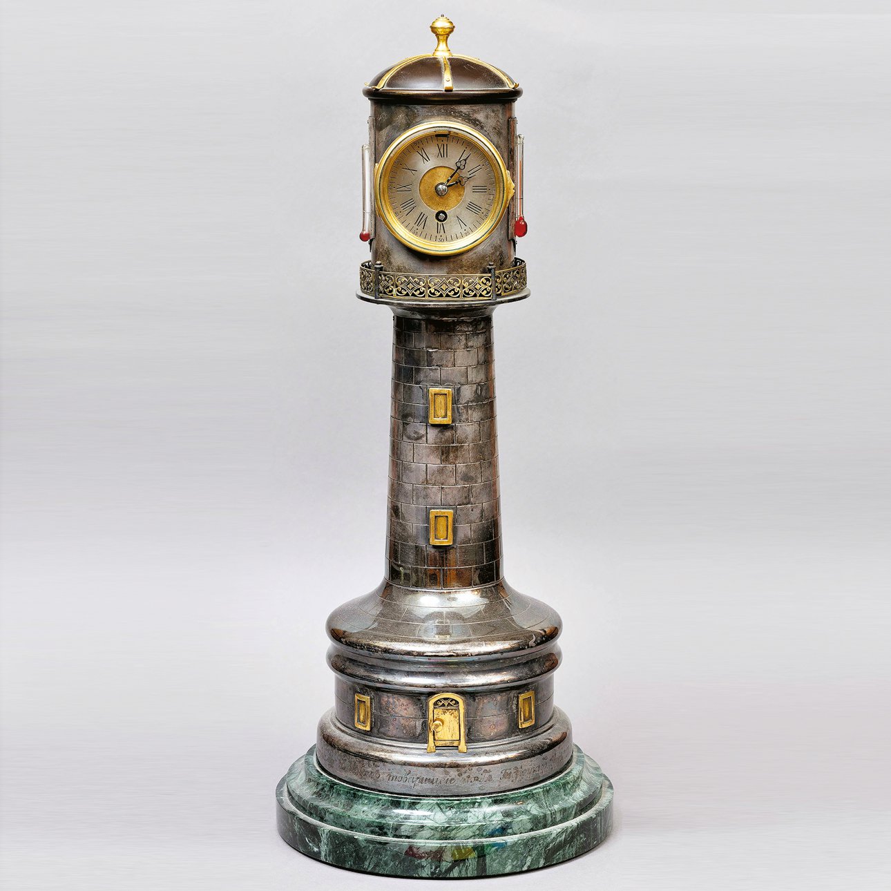 Индустриальные часы в форме маяка. 1895–1905. Предположительно, Андре Ромен Гильме.  Фото: коллекция Игоря Скибы