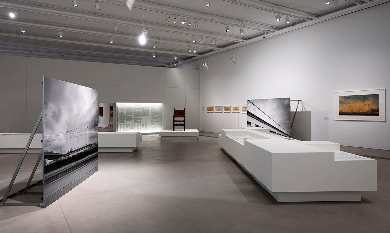 Выставка «Формулы вечности» в Доме культуры «ГЭС-2». Фото: Даниил Анненков/Дом культуры «ГЭС-2»