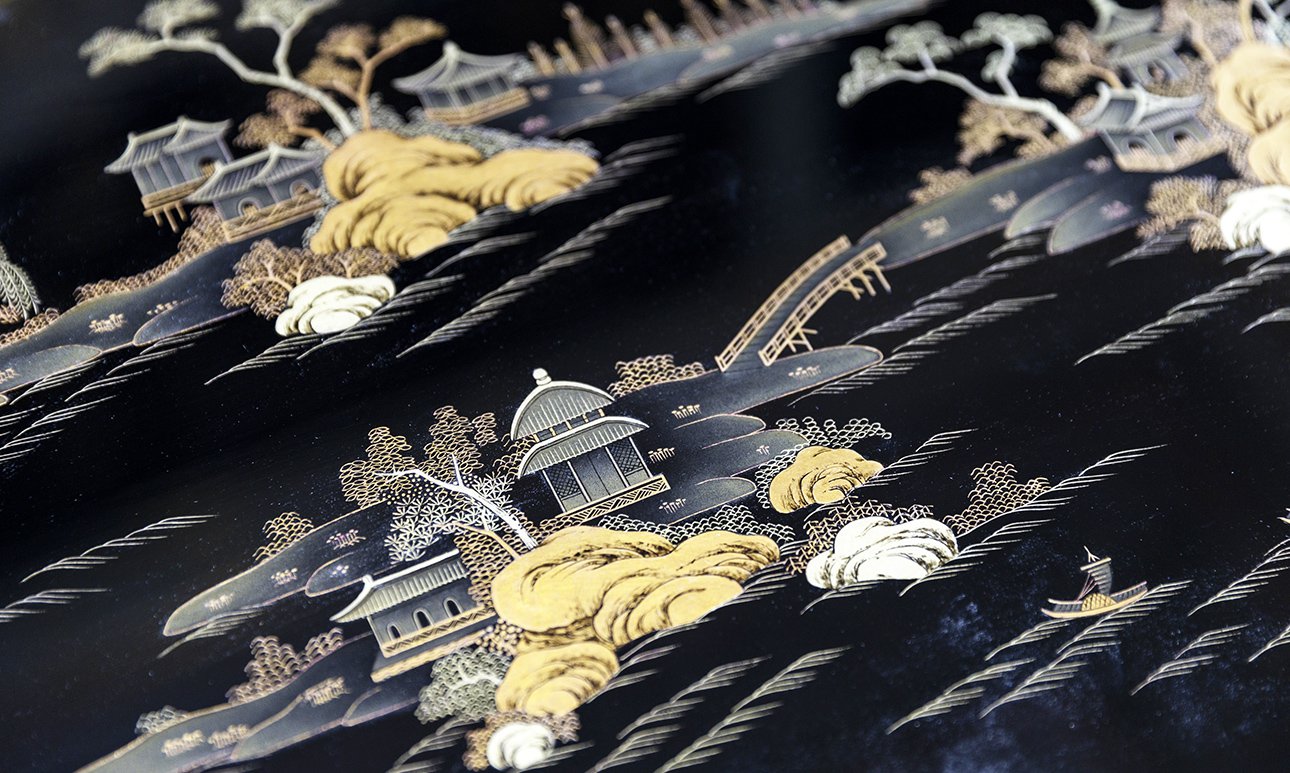 155 панно по старинной технологии воссоздали мастера пекинской художественной компании «Синьсинши». Фото: ПАО «Газпром»