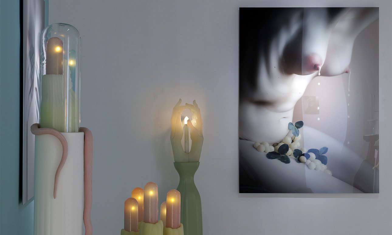 Персональная выставка Олега Доу «Кибер-Эдип» в галерее а—с—t—р—а.  Фото: Денис Лапшин