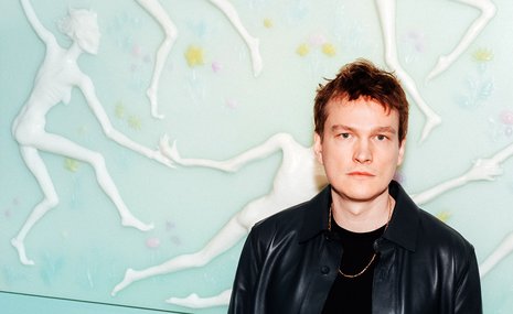 Олег Доу: «Я хочу создать амбивалентное чувство — доставить эстетическое удовольствие и вызвать психологический дискомфорт»