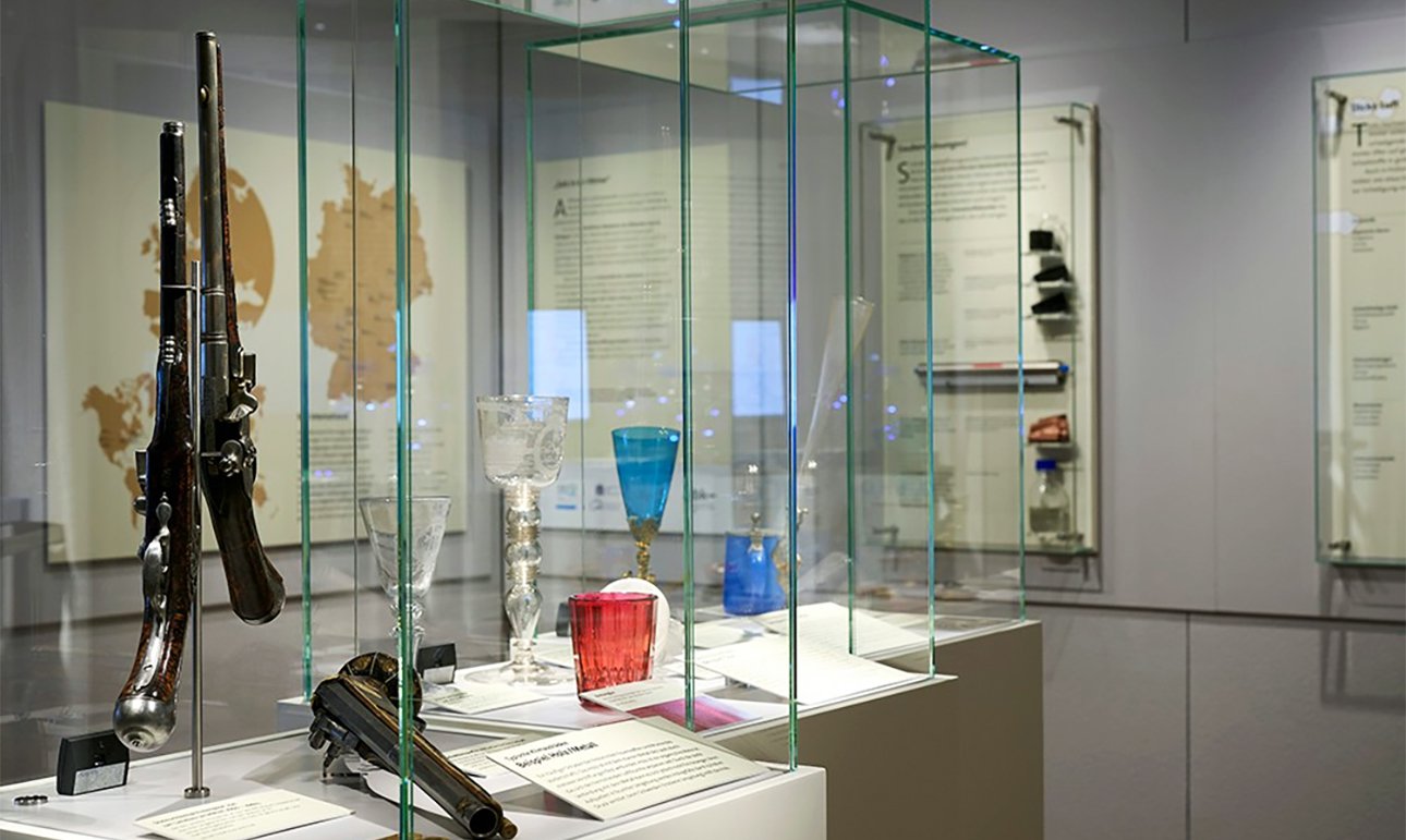 Исследования показывают, что соли, которые используют в одном из германских замков, служат дешевым и эффективным методом консервации экспонатов.  Фото: Dieter Ertel/Kunstsammlungen der Veste Coburg