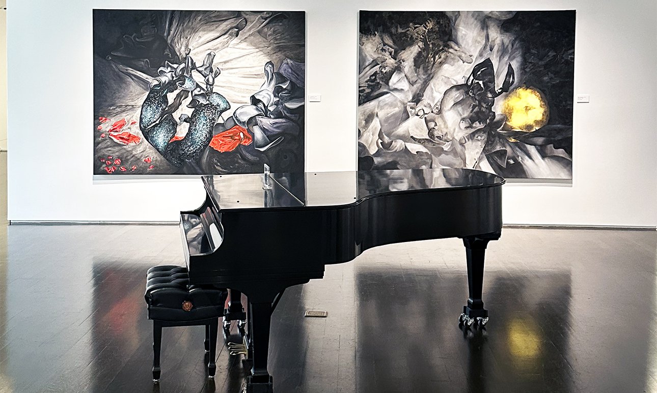 Выставка «Где сталкиваются смыслы» в Музее изобразительных искусств Перл Финчер.  Фото: Pearl Fincher Museum of Fine Arts