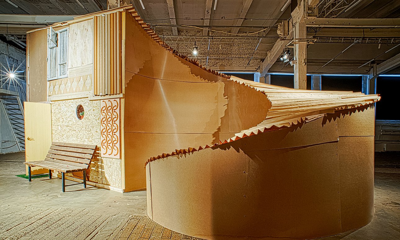 Эльдар Ганеев. Инсталляция «Ракушка» в ЦТИ «Фабрика». Москва. 2023.  Фото: архив Ильдара Ганеева